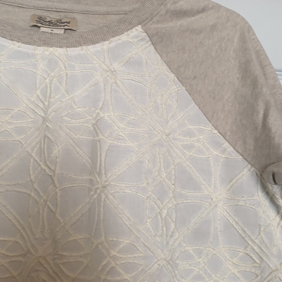 Lucky brand women’s sweatshirt - Picture 2 of 3